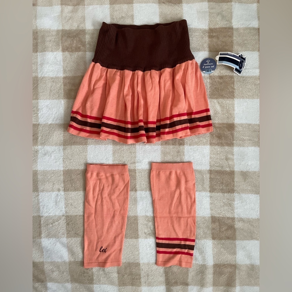 NWT Lei Skirt and Legwarmers Set in Coral Pink and Brown Vintage Y2K